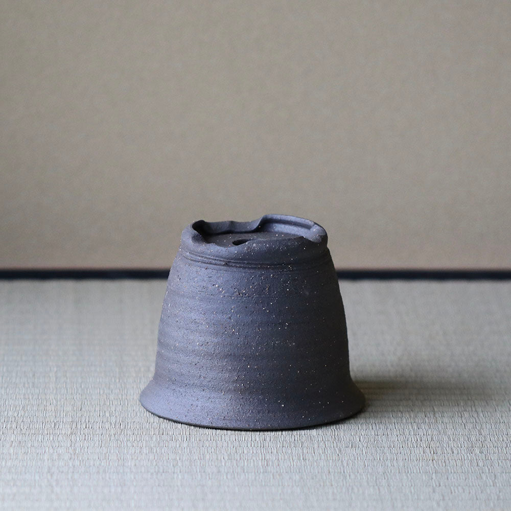 Handmade pot by Takaoka , A-2